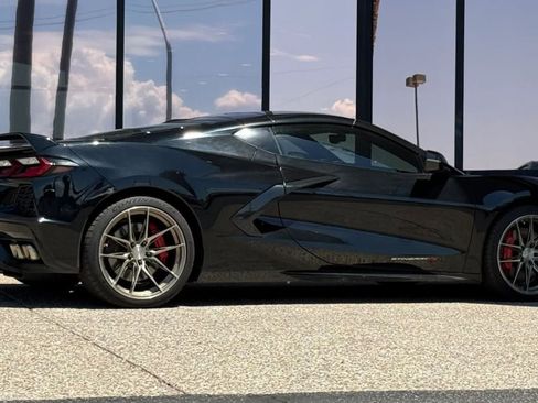 Used 2023 Chevrolet Corvette Stingray Preferred Cpe w/ Z51 Performance Package RWD image 11