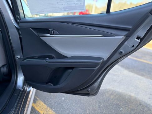 New 2026 Toyota Camry Hybrid image 18