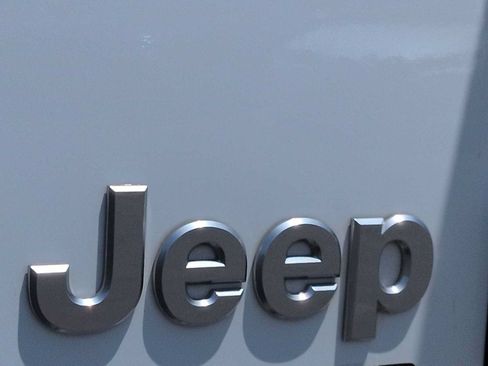 Used 2020 Jeep Wrangler Unlimited Sport S AWD/4WD image 12