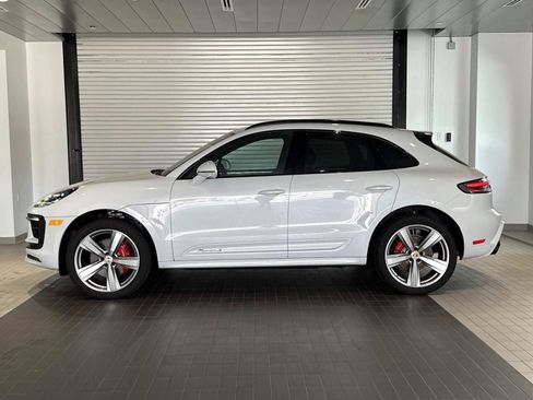 Used 2026 Porsche Macan S AWD/4WD image 2