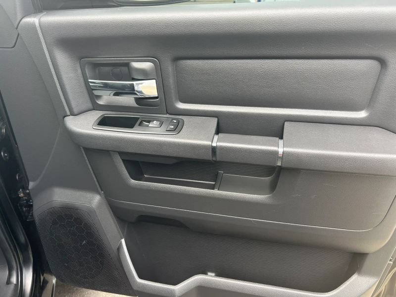 Used 2012 RAM 1500 Sport w/ Sport Premium Group AWD/4WD image 8