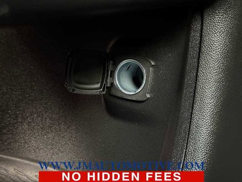 Used 2021 Cadillac XT5 Luxury image 33