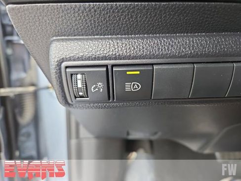 Used 2023 Toyota Corolla LE image 14