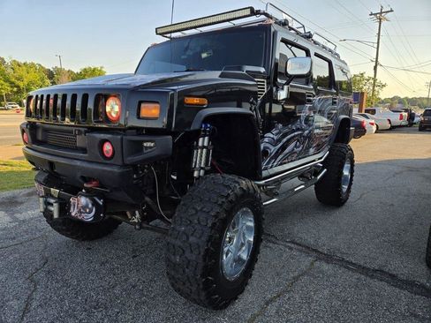 Used 2003 HUMMER H2 w/ Preferred Equipment Group AWD/4WD image 1