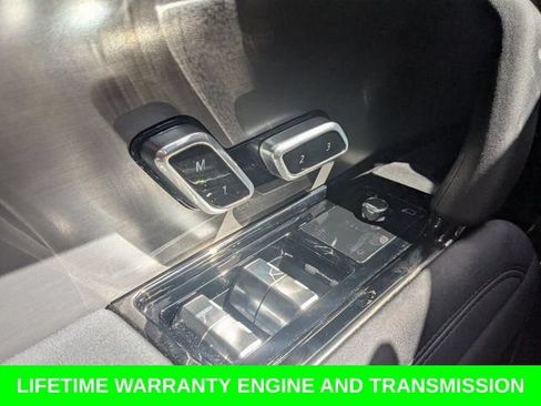 Used 2025 Land Rover Range Rover Sport SE AWD/4WD image 19