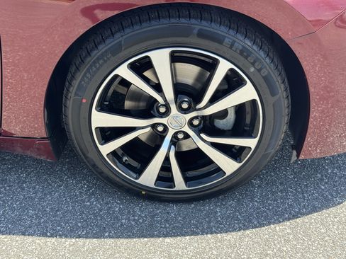 Used 2017 Nissan Maxima 3.5 SL FWD image 13