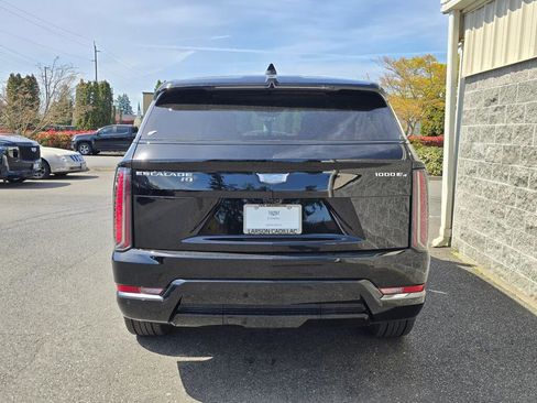 New 2025 Cadillac Escalade IQ Sport 2 AWD/4WD image 5