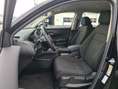 Certified 2023 Honda HR-V LX image 13