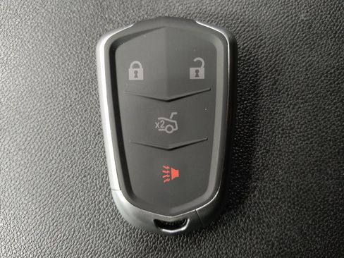 Used 2021 Chevrolet Equinox LT FWD image 32