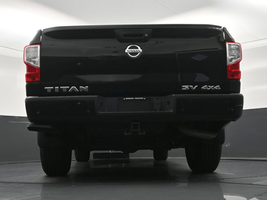 Used 2021 Nissan Titan SV w/ SV Convenience Package AWD/4WD image 26