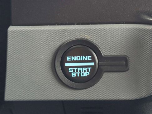 Used 2022 Ford Bronco Big Bend image 17