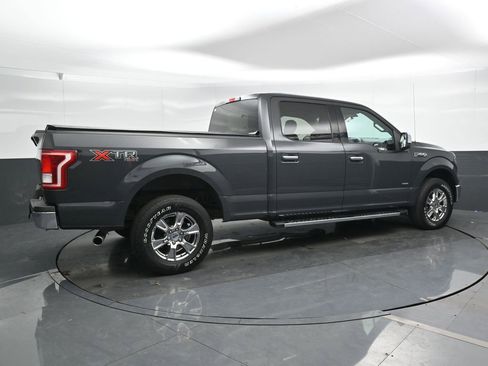 Used 2017 Ford F150 XLT w/ XTR Package image 2