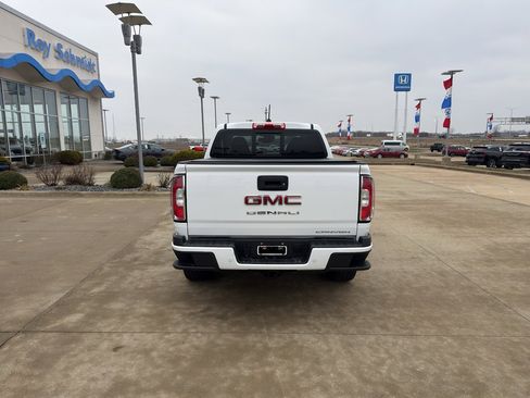 Used 2022 GMC Canyon Denali image 6