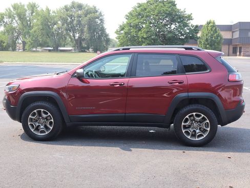Used 2020 Jeep Cherokee Trailhawk w/ Cold Weather Group AWD/4WD image 9