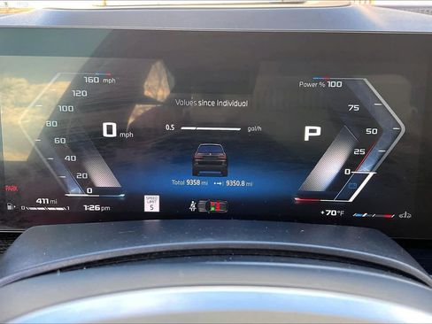 Used 2025 BMW X7 M60i image 28