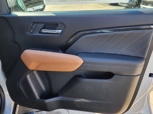 New 2026 GMC Canyon AT4 w/ Nightfall Essentials Package image 39