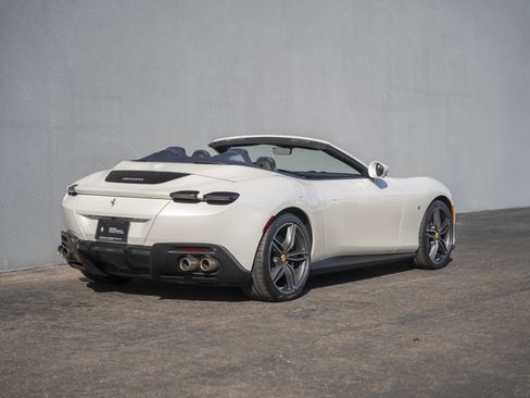 Certified 2025 Ferrari Roma Spider image 6