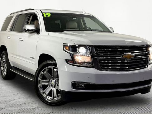 Used 2019 Chevrolet Tahoe Premier image 3