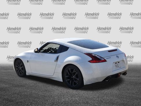Used 2020 Nissan 370Z image 7