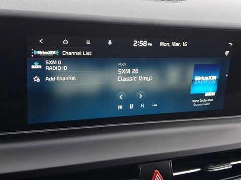 Certified 2024 Kia Seltos EX image 18