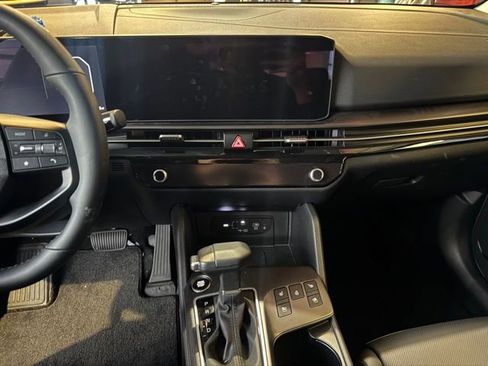 New 2026 Kia Sportage SX image 18