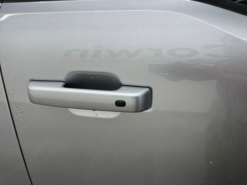 Certified 2025 Ford F150 Platinum w/ FX4 Off-Road Package image 10