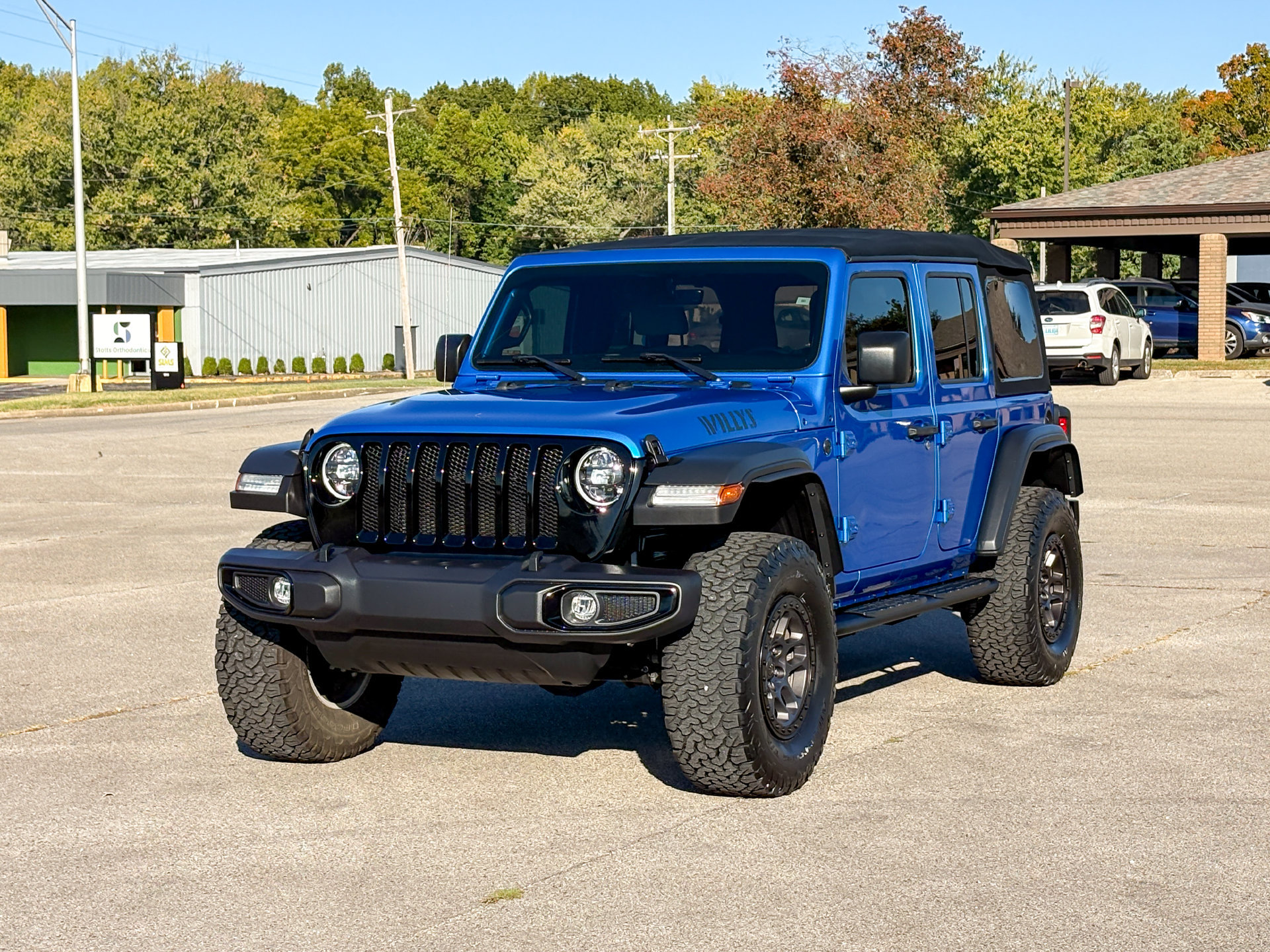 Used 2023 Jeep Wrangler Unlimited Sport AWD/4WD image 5