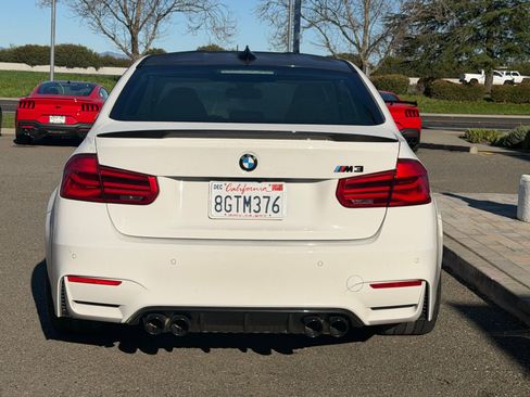 Used 2018 BMW M3 w/ Competition Package image 4