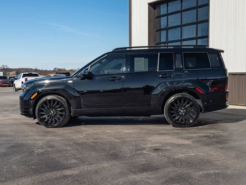 Used 2024 Hyundai Santa Fe Calligraphy image 2