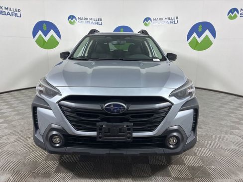 Used 2023 Subaru Outback Premium AWD/4WD image 3