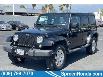 Used 2017 Jeep Wrangler Unlimited Sahara w/ Connectivity Group