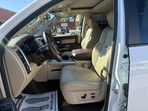 Used 2015 RAM 1500 Laramie w/ Convenience Group AWD/4WD image 11