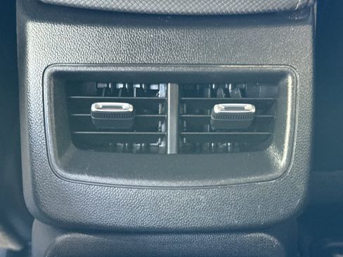 Used 2025 Chevrolet Equinox EV LT w/ Convenience Package FWD image 38