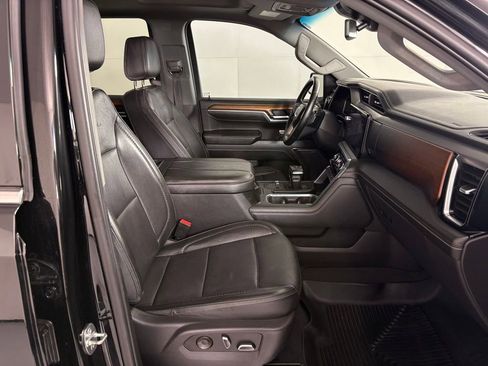 Used 2023 GMC Sierra 1500 Denali AWD/4WD image 46
