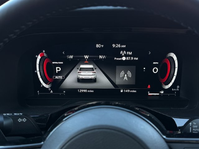 Used 2024 Nissan Pathfinder Platinum AWD/4WD image 19