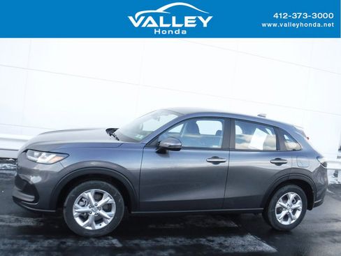 Used 2024 Honda HR-V LX image 2