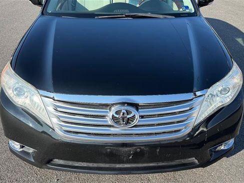 Used 2011 Toyota Avalon Limited FWD image 20