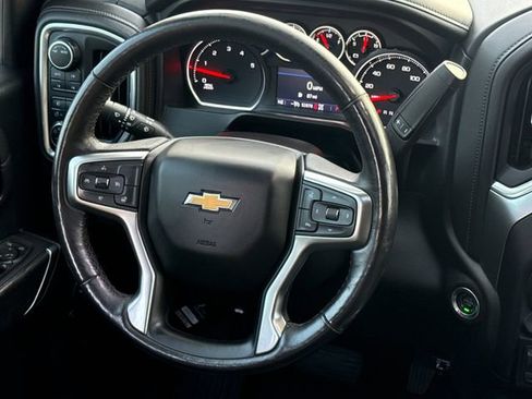 Used 2021 Chevrolet Silverado 3500 LTZ w/ LTZ Convenience Package AWD/4WD image 12
