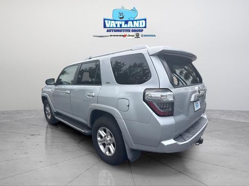 Used 2014 Toyota 4Runner SR5 RWD image 5