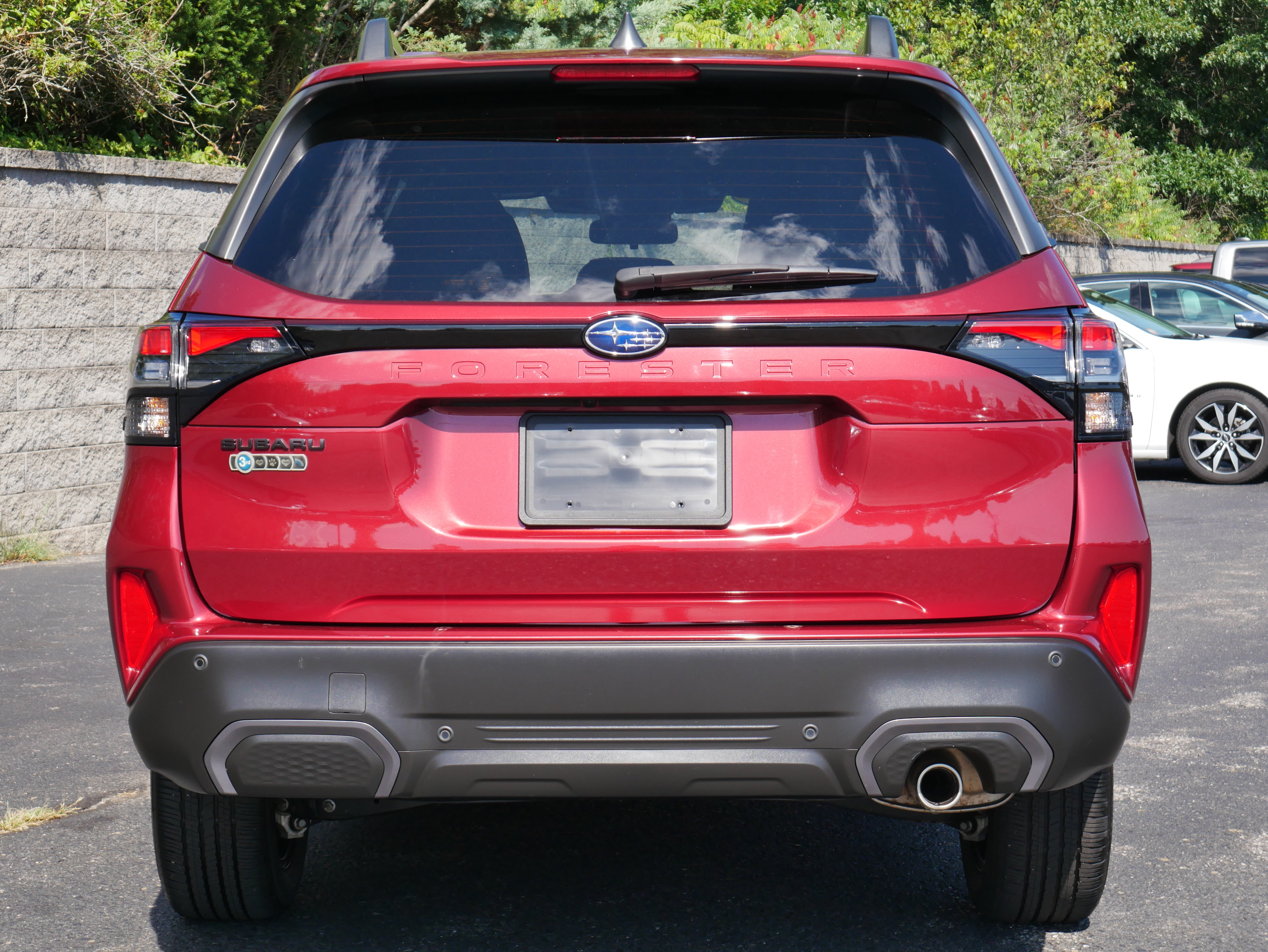 Used 2025 Subaru Forester Limited AWD/4WD image 5