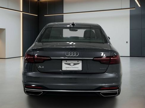 Used 2022 Audi A4 2.0T Premium Plus AWD/4WD image 5