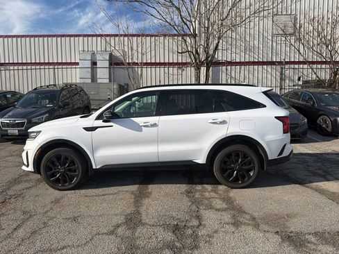 Used 2023 Kia Sorento SX image 15
