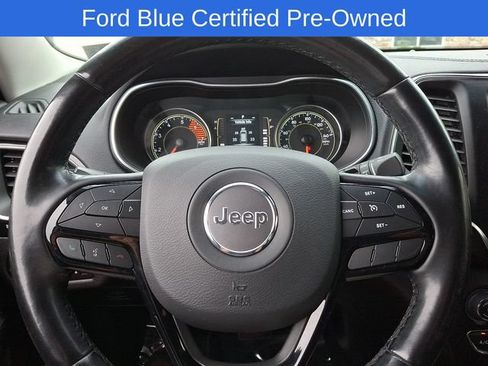 Used 2020 Jeep Cherokee Latitude Plus AWD/4WD image 20