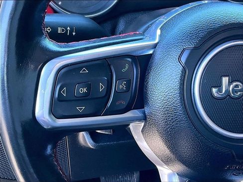 Used 2021 Jeep Gladiator Rubicon AWD/4WD image 23