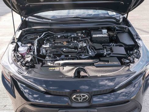 Certified 2024 Toyota Corolla LE FWD image 27