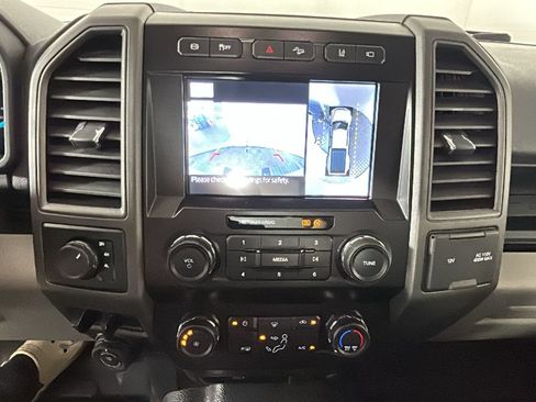 Used 2022 Ford F350 XL w/ STX Appearance Package AWD/4WD image 27