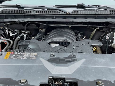 Used 2018 Chevrolet Silverado 1500 LT w/ All Star Edition AWD/4WD image 29