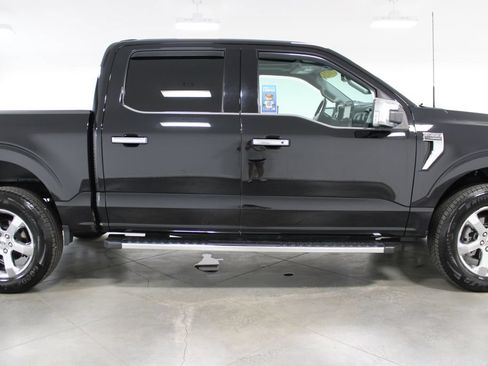 Used 2023 Ford F150 Lariat w/ Equipment Group 502A High AWD/4WD image 13