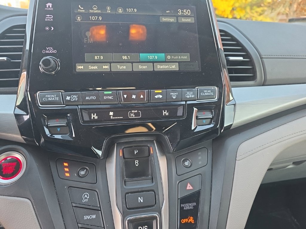 Used 2018 Honda Odyssey Touring image 21