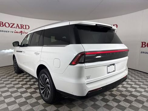 New 2025 Lincoln Navigator Black Label image 5